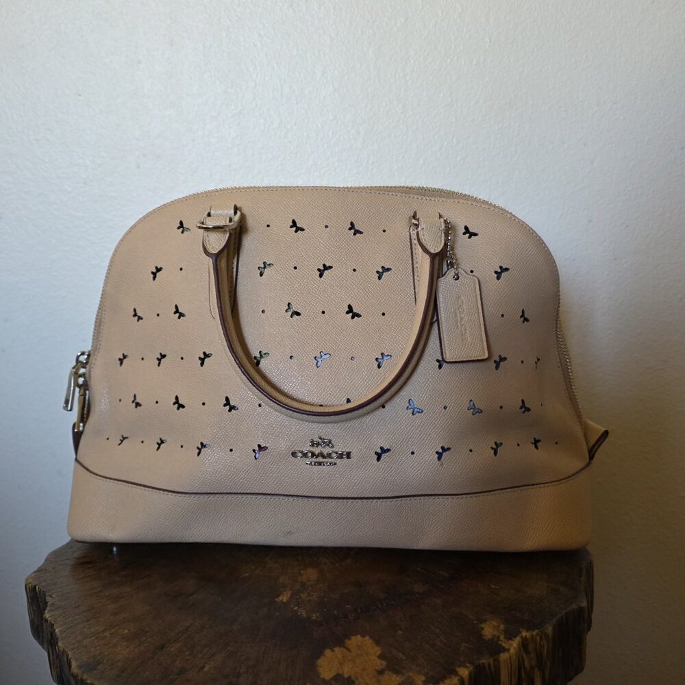 ✨ RARE Coach Beechwood Bow Perforated Sierra Satchel ✨ - Picture 16 of 16